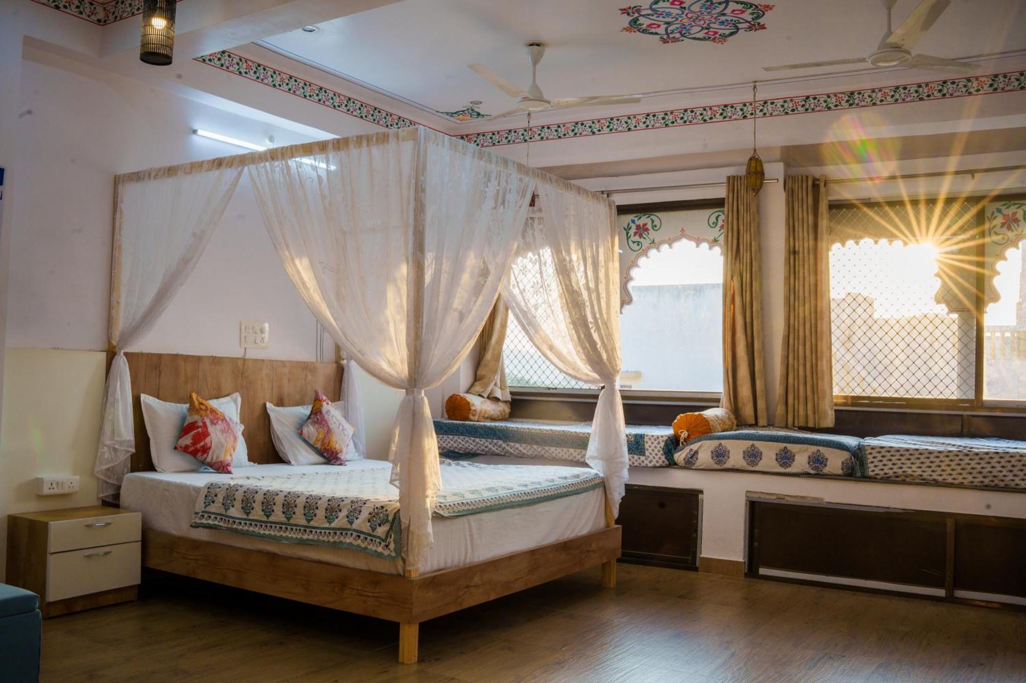 Musafir Hostel Udaipur Exteriör bild