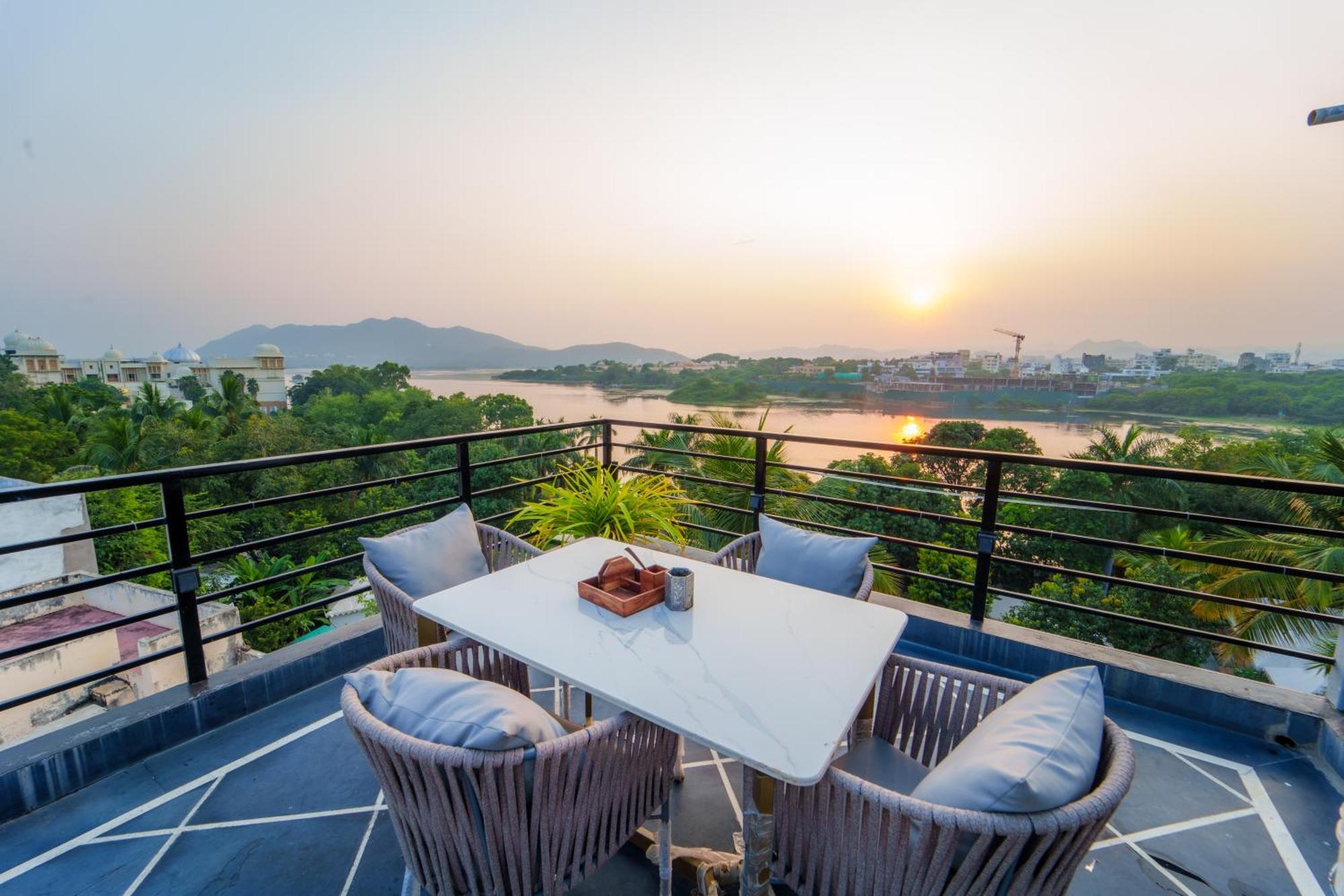 Musafir Hostel Udaipur Exteriör bild