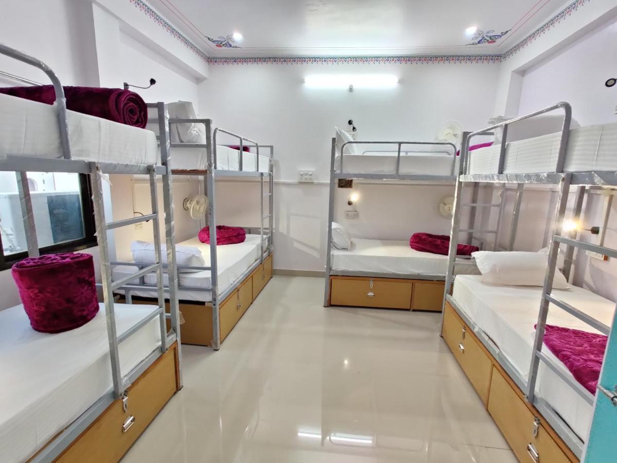 Musafir Hostel Udaipur Exteriör bild